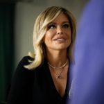 Loredana Groza a ridicat gradele in termometre cu tinuta sa minuscula 6