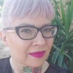 Marea absenta de la inmormantarea Mioarei Roman 2