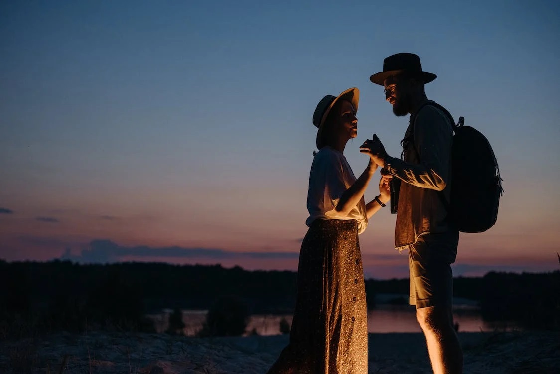 Mi-am reintalnit marea dragoste dupa 20 de ani. Am renuntat la job si familie pentru el