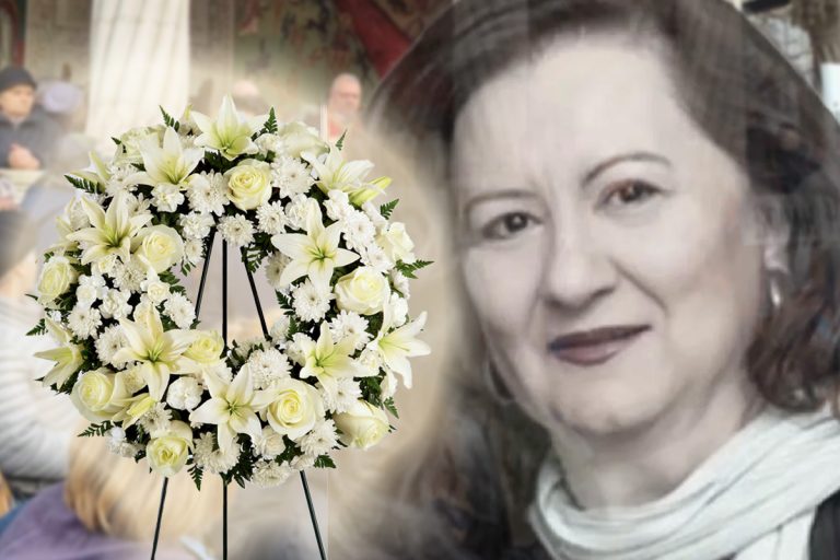 Omagiul special de la înmormântarea Mioarei Roman: „Mi s-a părut o coroană deosebită”. Ce avea deosebit: „Nu știu cum s-a gândit să facă asta” VIDEO EXCLUSIV