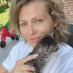 Unde se afla si cum arata casa in care Mirela Vaida locuieste cu sotul si copiii lor 10