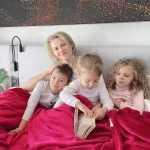 Unde se afla si cum arata casa in care Mirela Vaida locuieste cu sotul si copiii lor 14