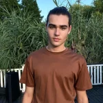 Cu ce se ocupa mama lui Radu Stefan Banica in prezent 5