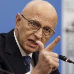 Cum arata Mircea Geoana in tinerete 17