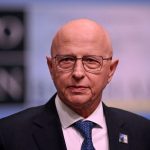 Cum arata Mircea Geoana in tinerete 18