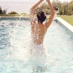 Demi Moore, in costum de baie la 60 de ani 13