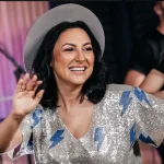 Ipostaze rare cu Andra in costum de baie 28