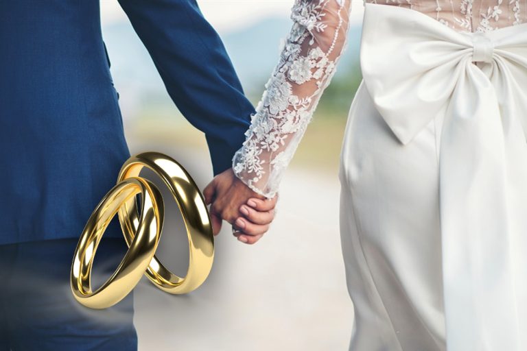 Nuntă surpriză în showbiz! Se însoară pentru a șasea oară, cine este iubita mai tânără cu 26 de ani