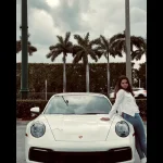 Tinuta in care a aparut fata lui Cristi Borcea pe plaja, in SUA 3