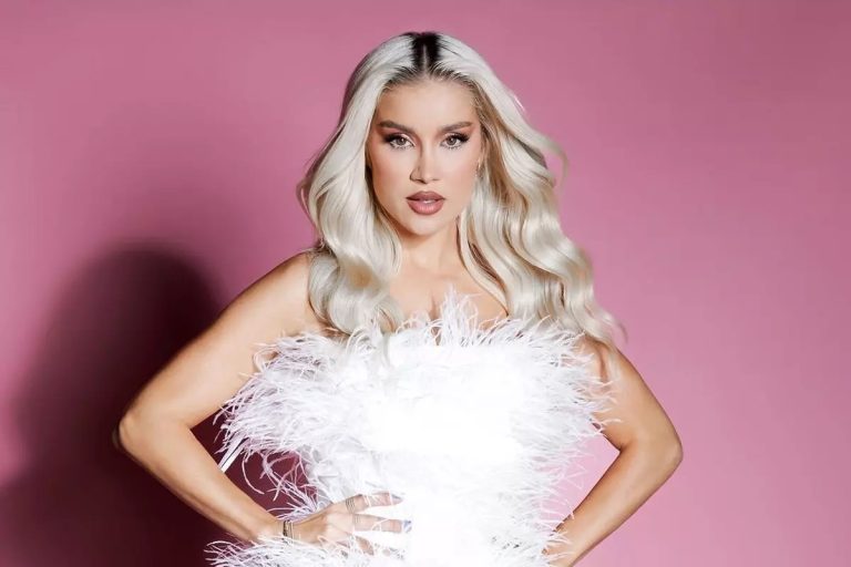 Alina Ceușan, mamă pentru a doua oară. Modul inedit prin care a dat vestea cea mare