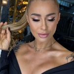 Anamaria Prodan, decolteu ametitor pe internet 4