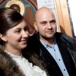 Cine este si cum arata sotia lui Cosmin Selesi 13