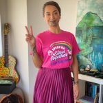 Cum arata prima prezentatoare TV din lume cu tatuaj facial 11