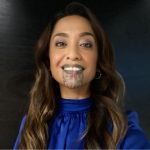 Cum arata prima prezentatoare TV din lume cu tatuaj facial 14