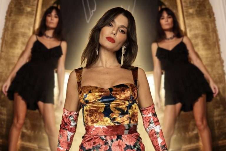 Dana Budeanu, apariție ravisantă pe Internet. Rochia extrem de scurtă a lăsat puțin loc imaginației