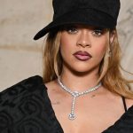 Rihanna, aparitie rara pe internet 7