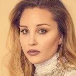 Vedeta de la Hollywood care a ajuns de recunoscut 18