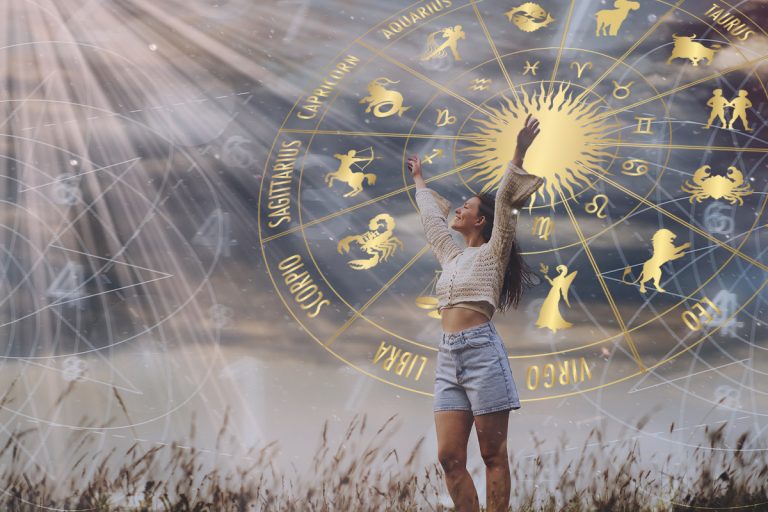 Zodiile protejate de Dumnezeu în mai 2024. Vor avea parte de tot ceea ce-și doresc