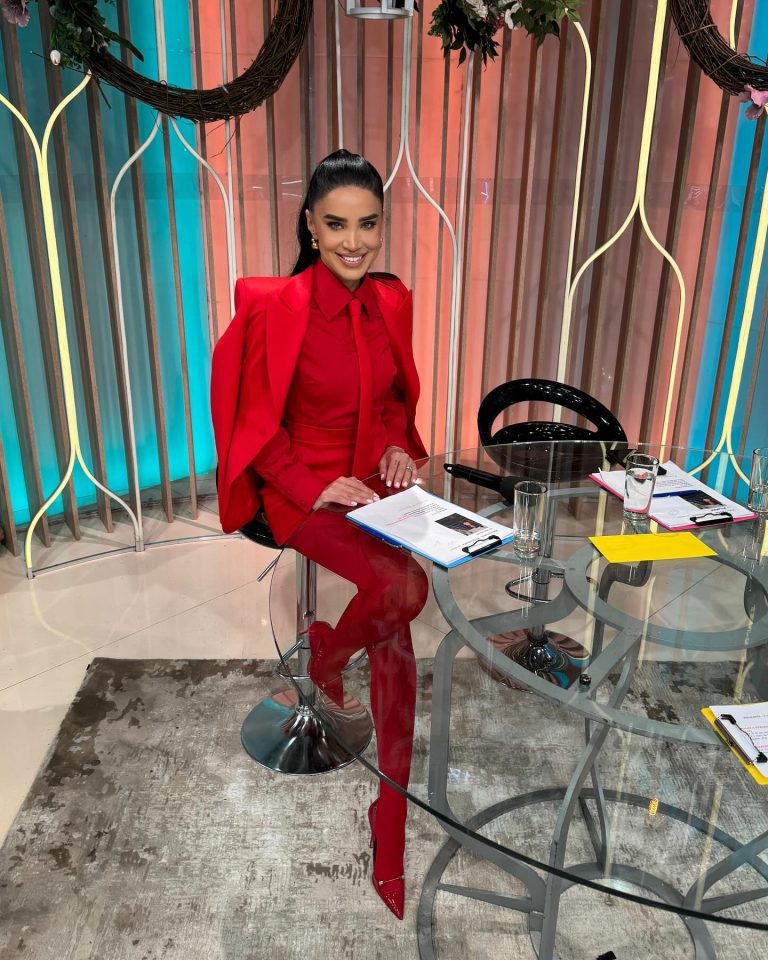 Adelina Pestrițu nu exclude ideea de a reveni în televiziune. „Online-ul îmi ocupă foarte mult timp” VIDEO EXCLUSIV