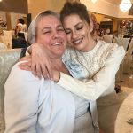 Lidia Buble dădea autografe cu mult înainte de a visa să devină o artistă celebră.