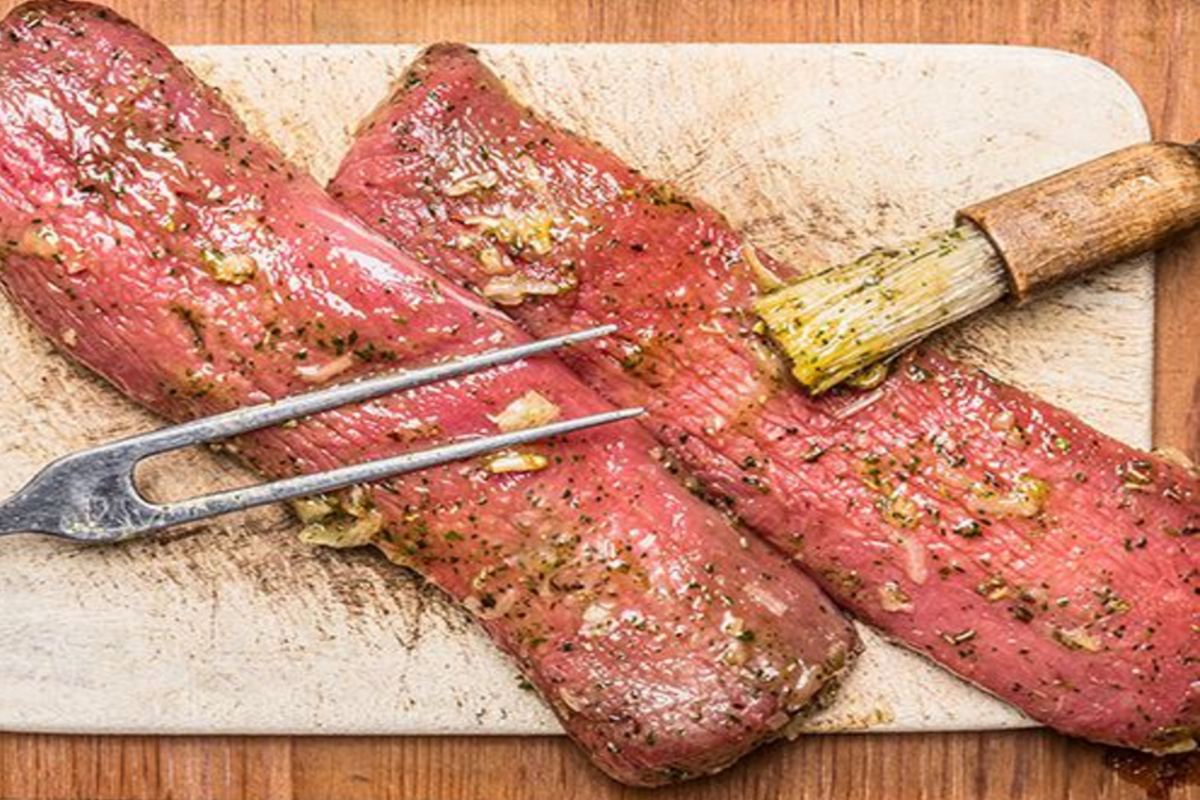 Cât timp se marinează carnea de miel Cum să marinezi ca să-ți iasă o friptură fragedă și gustoasă