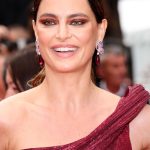 Catrinel Menghia, ravisanta intr-o rochie cu paiete 2