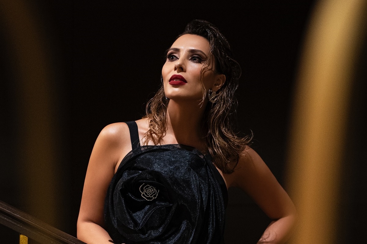 Ce relatie are Iulia Vantur cu mama lui Salman Khan