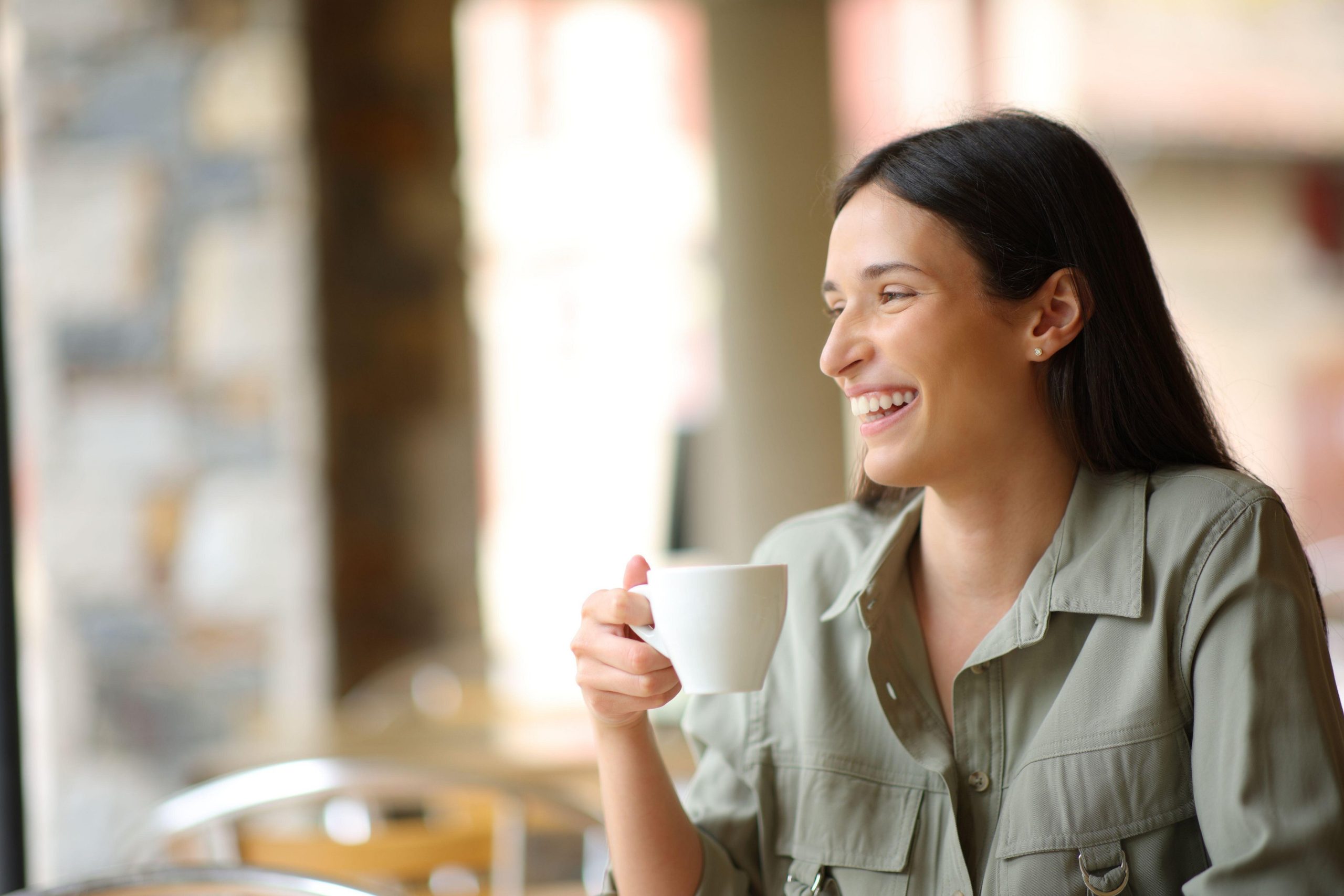 Ce se întâmplă de fapt dacă pui unt în cafea