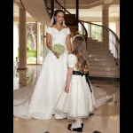 Rochia de mireasa fabuloasa purtata de aleasa miliardarului Umar Kamani 23