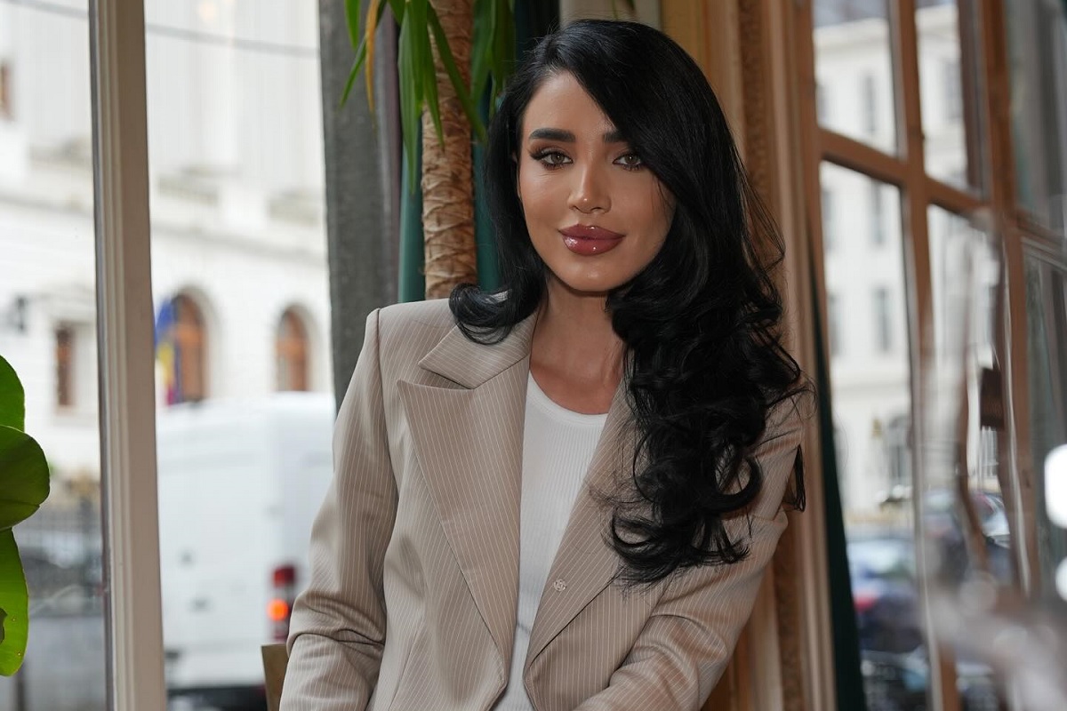 Tinuta fabuloasa in care si-a facut aparitia Adelina Pestritu de Paste