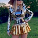 Tinuta indrazneata cu care Loredana Groza si-a pus pe jar fanii La 54 de ani, aratati ca la 18 12