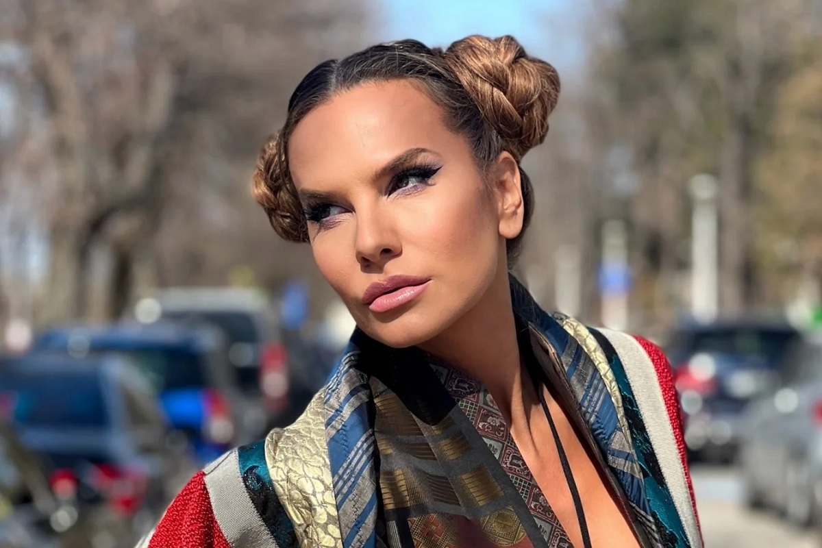 Anna Lesko si-a etalat trupul perfect la 45 de ani