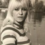 Imagini impresionante cu Andreea Esca și mama ei, din tinerețe 1