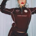 Recunosti fetita din imagine 13