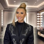 Anamaria Prodan, decolteu amețitor la 51 de ani. Impresara a fost nașă de botez și a atras toate privirile