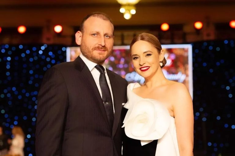 Andreea Marin, mesaj emoționant pentru Adrian Brâncoveanu de ziua lui de naștere: ”Privește mereu spre lumină”