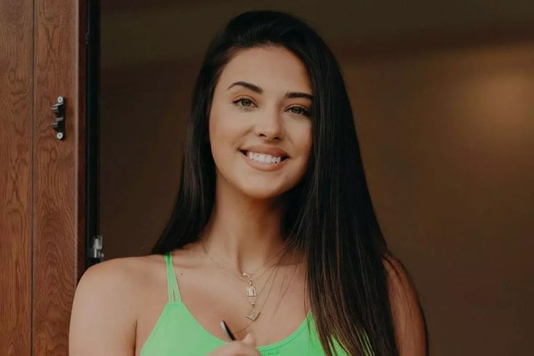 Antonia, o nouă imagine adorabilă cu fiica ei, Maya. Cele două seamănă ca două picături de apă