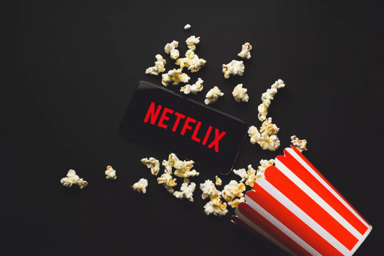 Cele mai bune filme de comedie disponibile acum pe Netflix. Nu trebuie să le ratezi