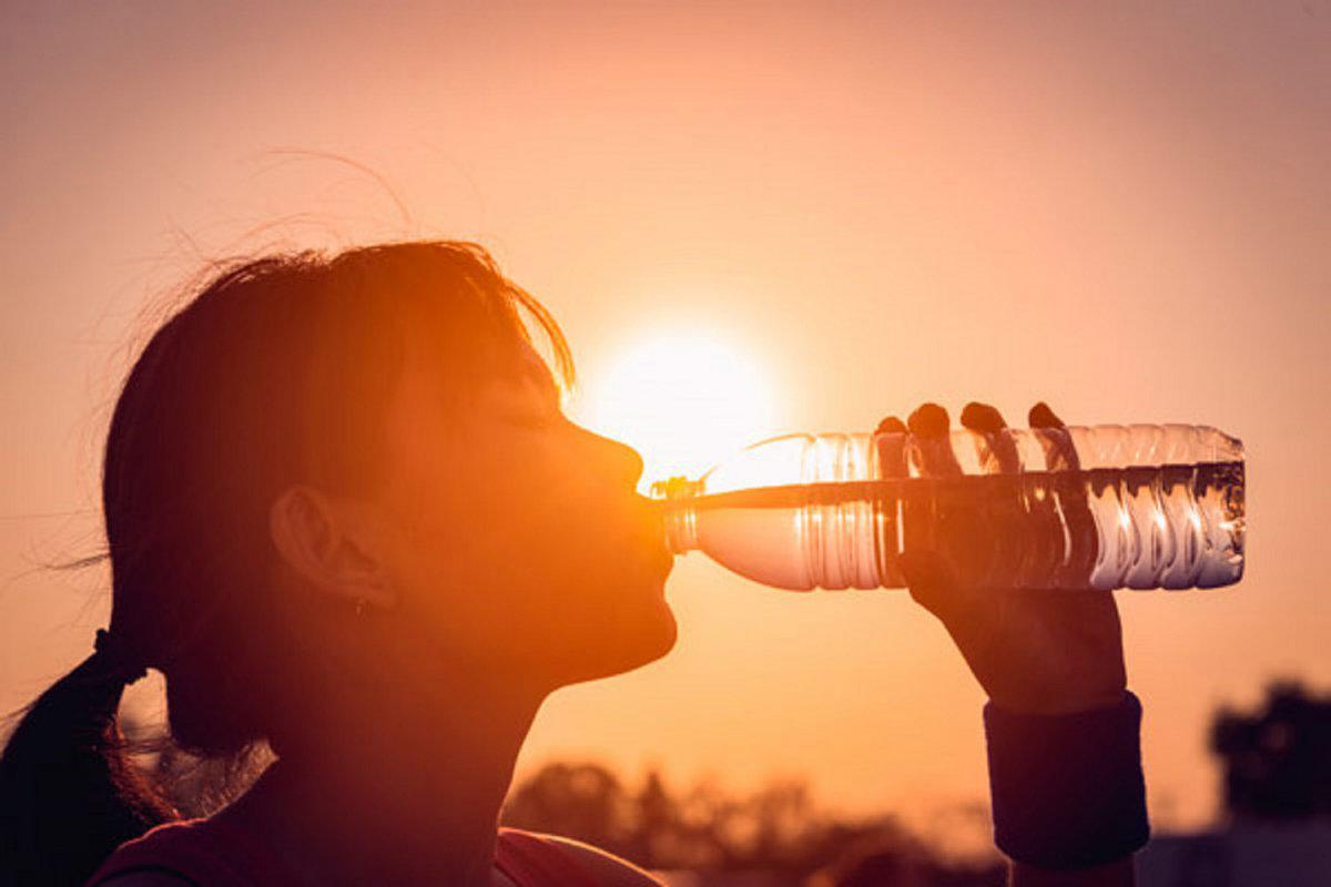 Hidratarea corecta pe timp de canicula