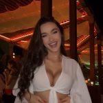 Viviana Sposub, aparitie de infarct intr-un top decoltat si provocator 5