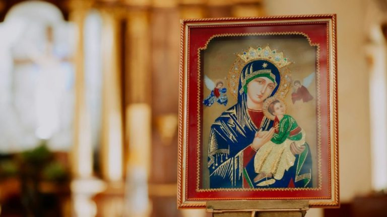 Ce sărbătorim de Sfânta Maria Mare, pe 15 august 2024. Tradiții și obiceiuri