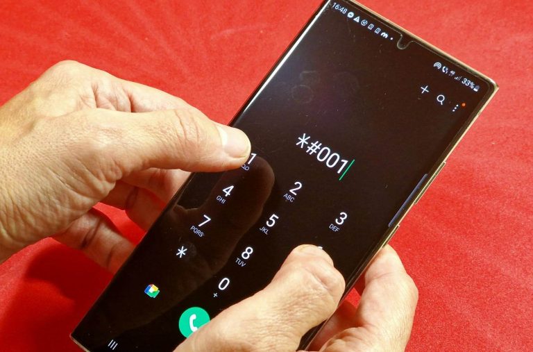 Codurile secrete care îți arată că telefonul tău ar putea fi urmărit