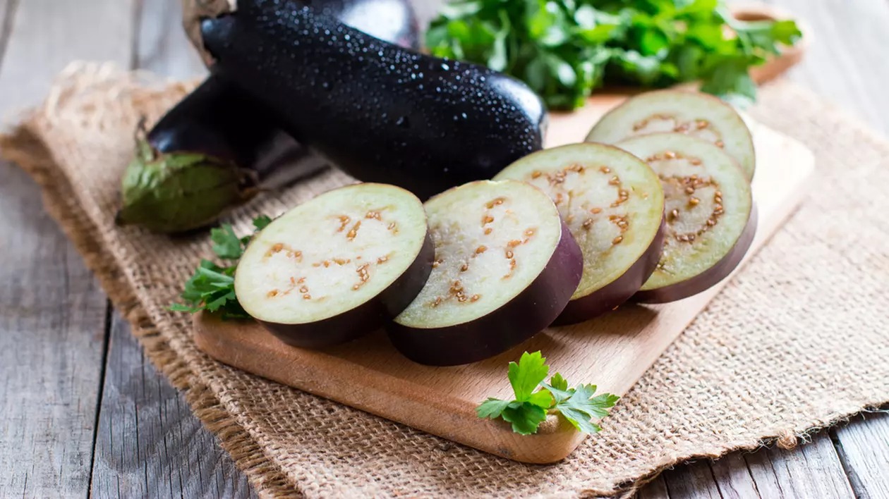 Cum să faci vinete la cuptorul electric