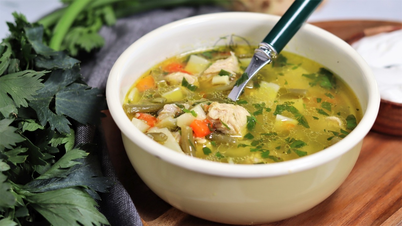 Când se pune borșul în ciorbă?