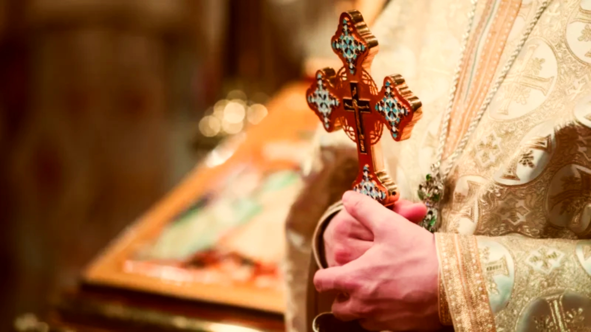 Postul Crăciunului este o perioadă în care creștinii se roagă pentru iertarea păcatelor și mulțumesc pentru venirea Domnului Iisus Hristos