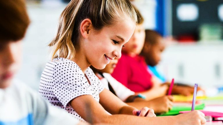 Alocațiile de stat și indemnizațiile de creșetere copil intră mai devreme, în luna decembrie 2024. Anunțul oficial făcut de Agenția de Plăți