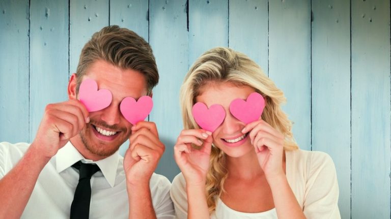 Ce le face pe femei să se simtă bine într-o relație. Oamenii de știință au răspunsul