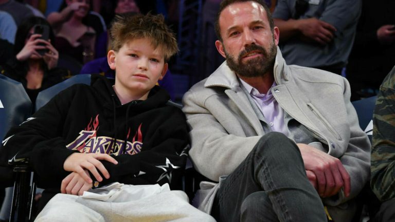 Ben Affleck și fiul său de 13 ani, în conflict din cauza unui moft scump: „Nu ai bani, eu sunt cel bogat”