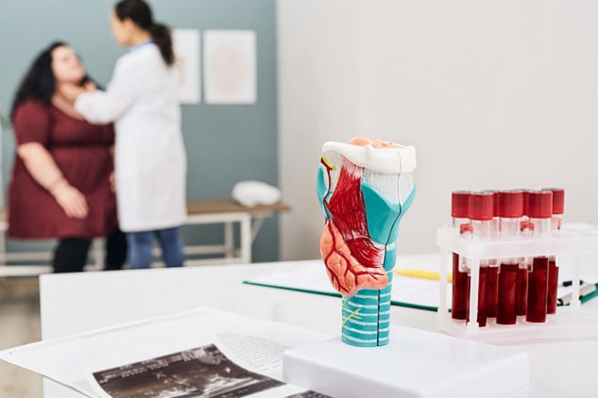 Cum afectează tiroida kilogramele în plus