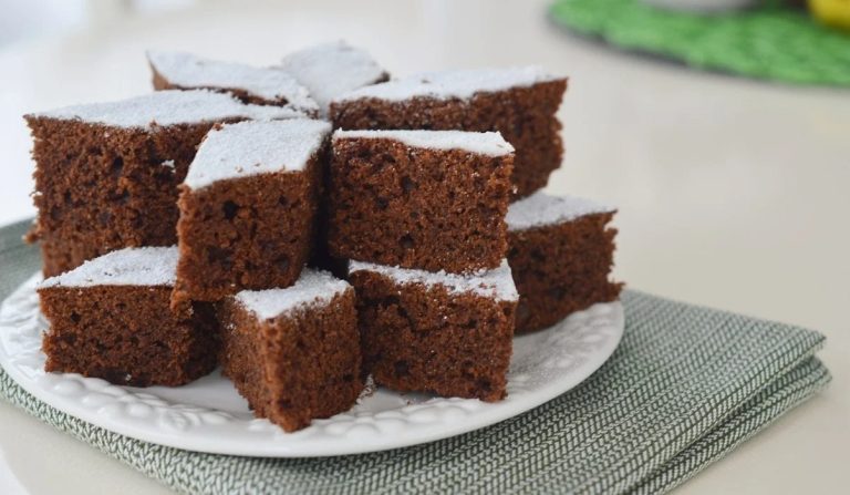 Prăjitura de post cu cafea și zahăr caramelizat. Un desert delicios și ușor de preparat